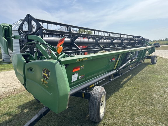 2007 John Deere 635F Header Combine