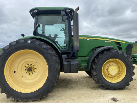 2010 John Deere 8295R Tractor