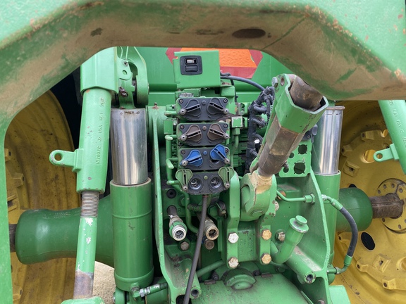 2010 John Deere 8295R Tractor