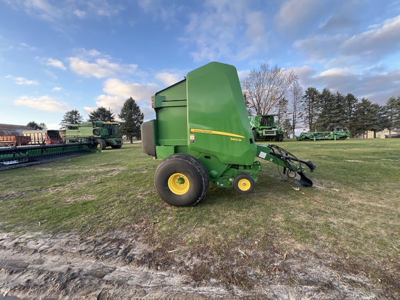 2023 John Deere 560M Baler/Round