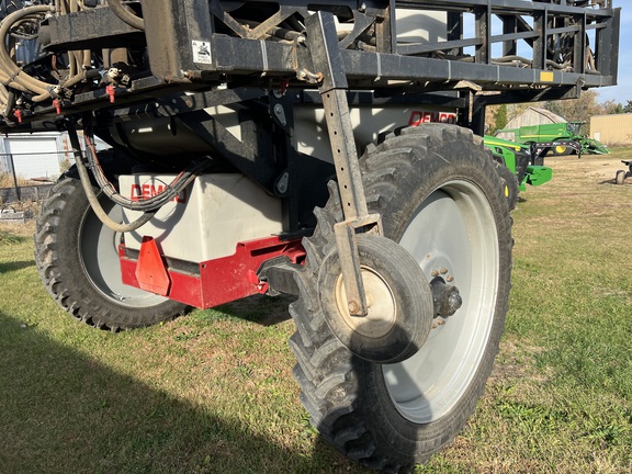 2021 Demco 1250 Sprayer