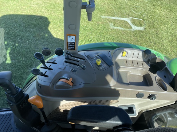 2023 John Deere 5090E Tractor