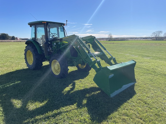 2023 John Deere 5090E Tractor
