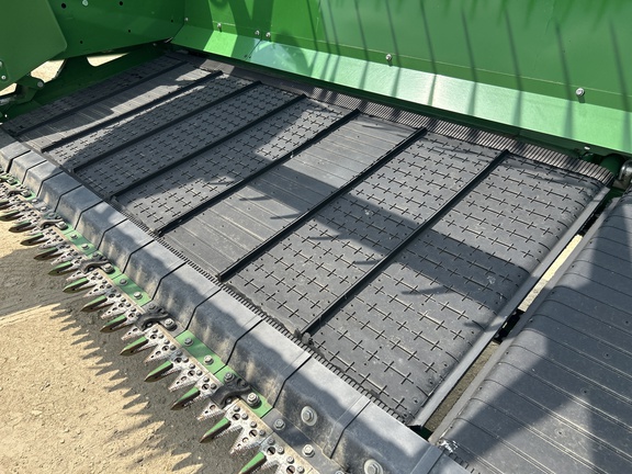 2024 John Deere RD40F Header Combine