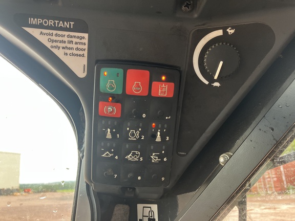 2023 John Deere 324G Skid Steer Loader
