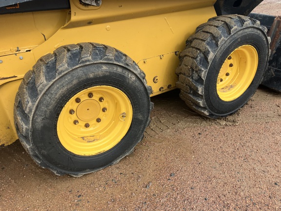 2023 John Deere 324G Skid Steer Loader