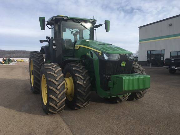 2021 John Deere 8R 370 Tractor