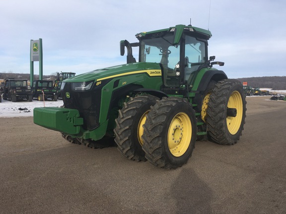 2021 John Deere 8R 370 Tractor