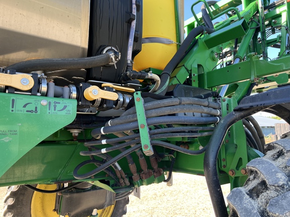 2016 John Deere R4038 Sprayer/High Clearance