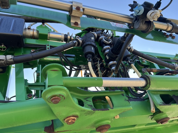2016 John Deere R4038 Sprayer/High Clearance