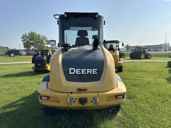 2019 John Deere 324L Compact Utility Loader