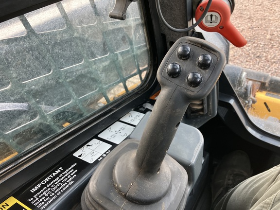 2022 John Deere 324G Skid Steer Loader