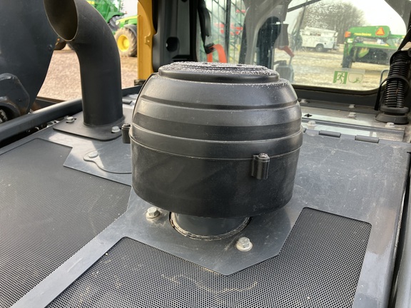 2022 John Deere 324G Skid Steer Loader