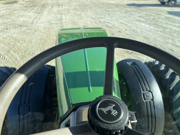 2014 John Deere 8335R Tractor