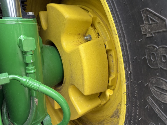 2022 John Deere 8R 370 Tractor
