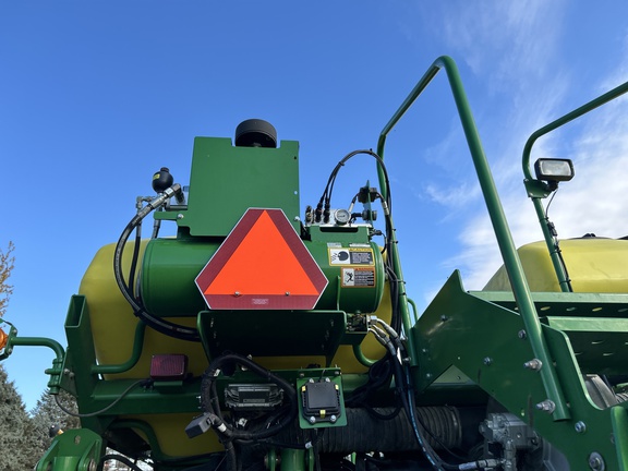 2012 John Deere 1770NT CCS Planter