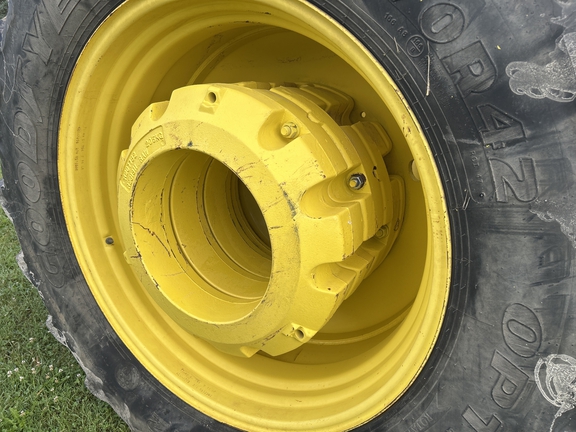 2011 John Deere 9330 Tractor 4WD