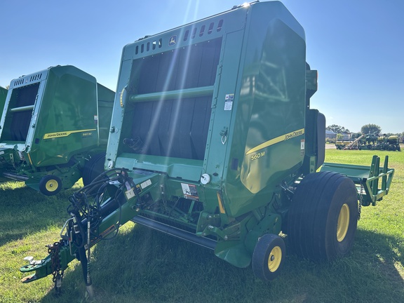 2019 John Deere 560M Baler/Round