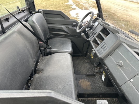 2023 John Deere XUV 835M ATV