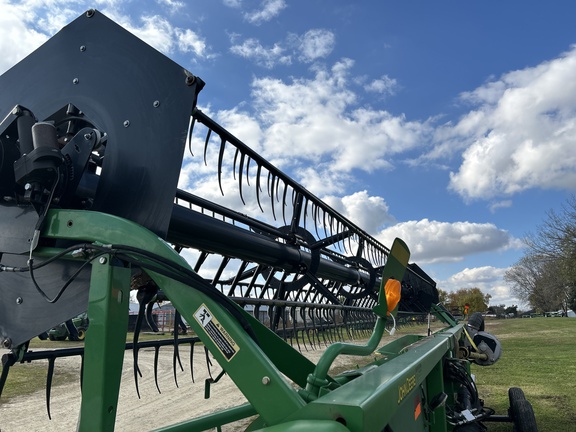 2012 John Deere 630F Header Combine