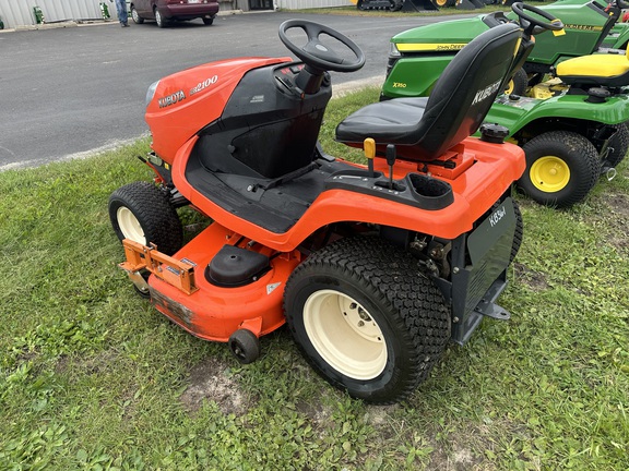2007 Kubota GR2100 Garden Tractor
