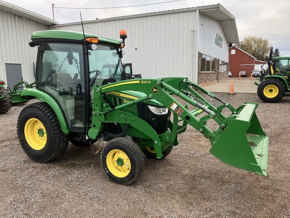 2023 John Deere 3046R Tractor Compact