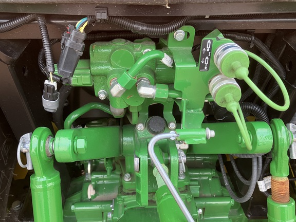 2023 John Deere 3046R Tractor Compact