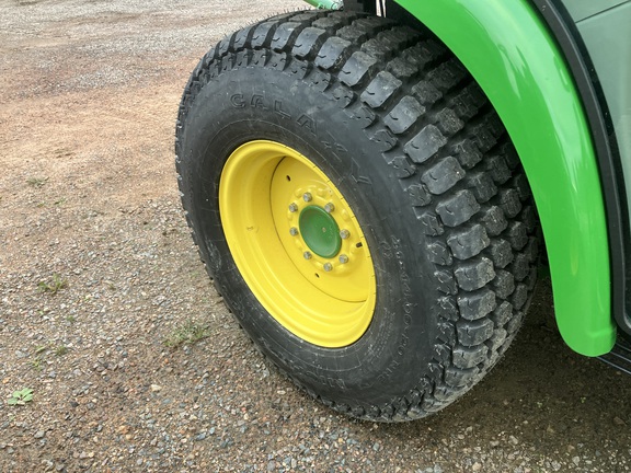 2023 John Deere 3046R Tractor Compact