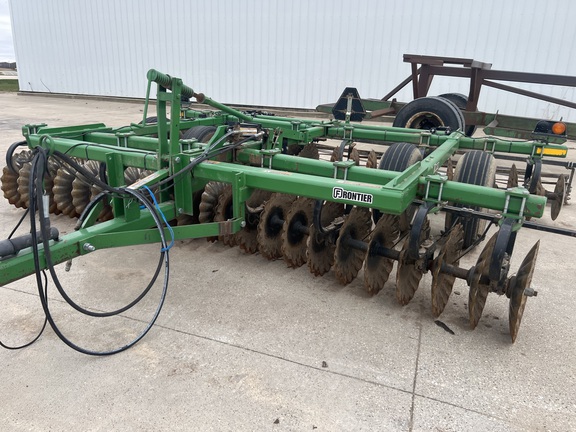 2022 Frontier VT1715 Misc