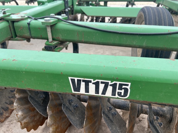 2022 Frontier VT1715 Misc