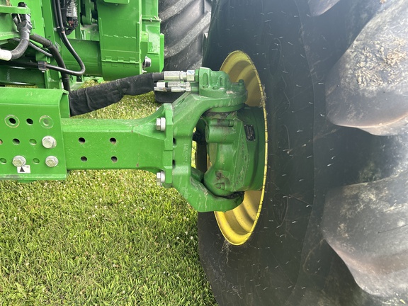 2025 John Deere S7 800 Combine