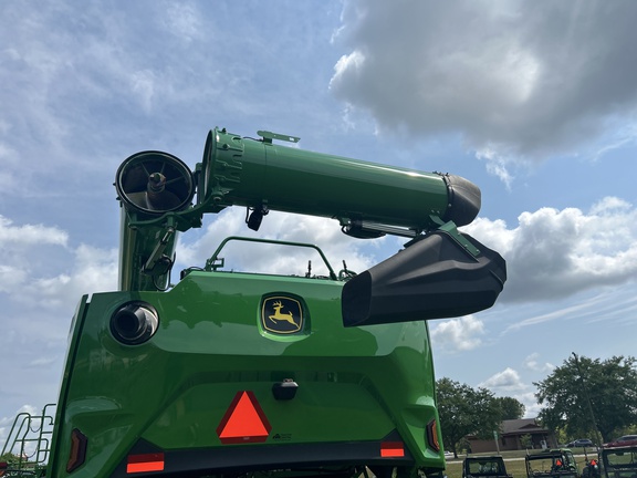 2025 John Deere S7 800 Combine