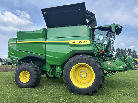 2025 John Deere S7 800 Combine