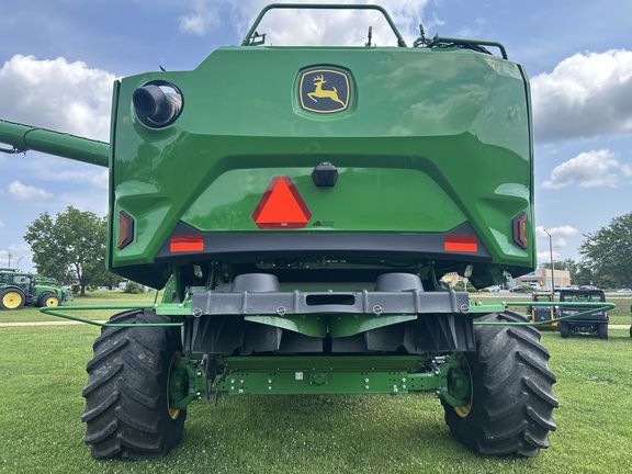 2025 John Deere S7 800 Combine