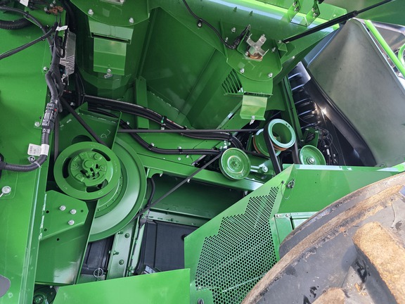 2025 John Deere S7 800 Combine
