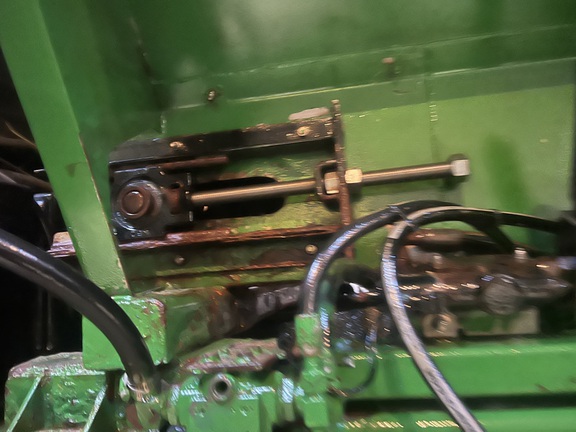 2007 John Deere 4930 Sprayer/High Clearance