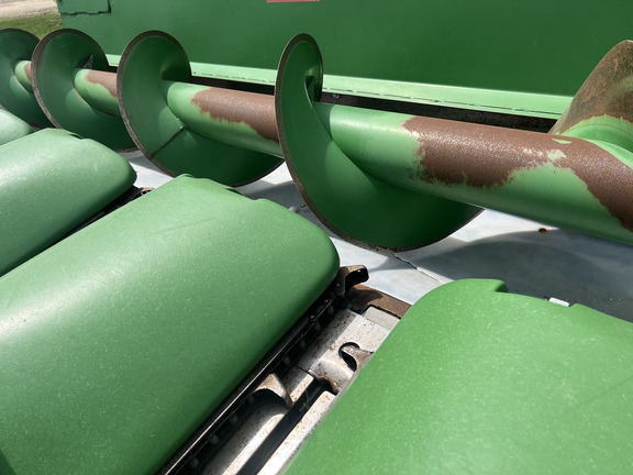 2010 John Deere 612C Header Corn Head
