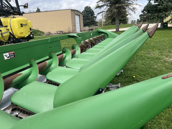 2010 John Deere 612C Header Corn Head