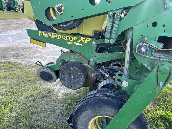 2006 John Deere 1770NT Planter