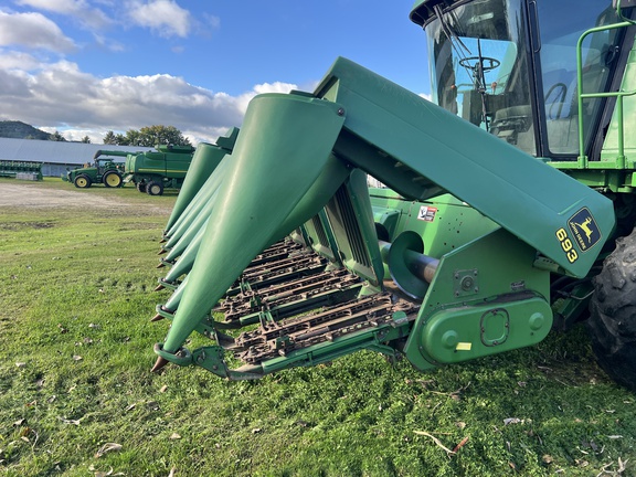 1997 John Deere 693 Header Corn Head