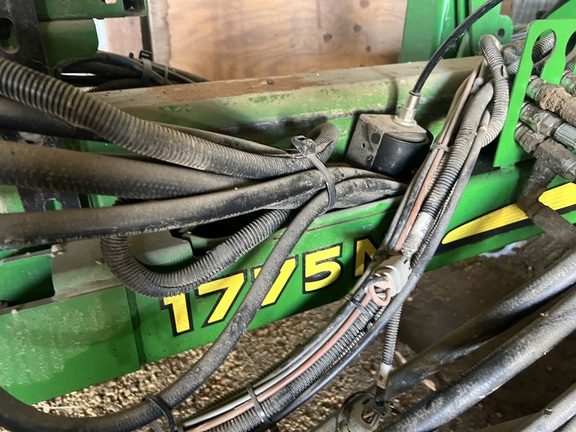 2017 John Deere 1775NT Planter