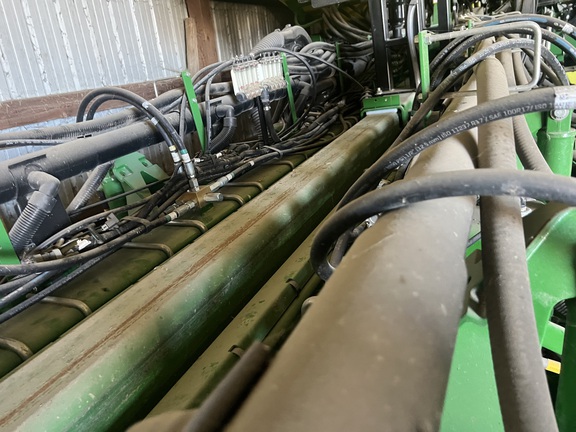 2017 John Deere 1775NT Planter