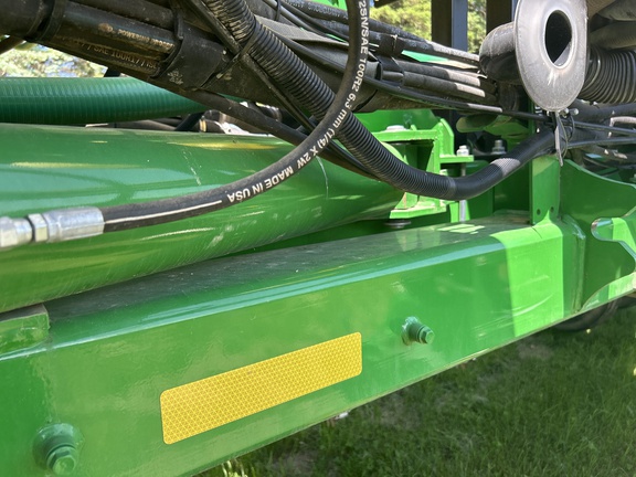 2017 John Deere 1775NT Planter
