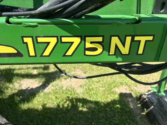 2017 John Deere 1775NT Planter