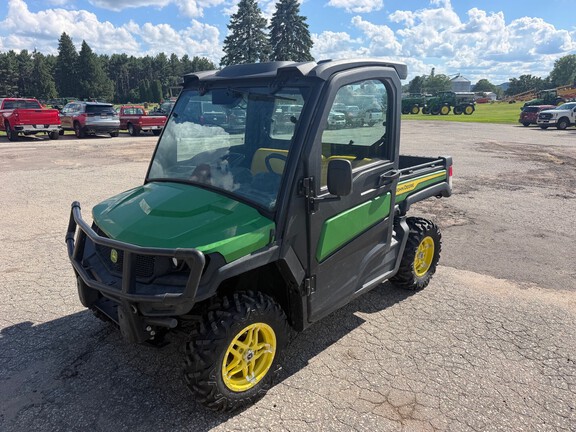 2022 John Deere XUV 835M ATV