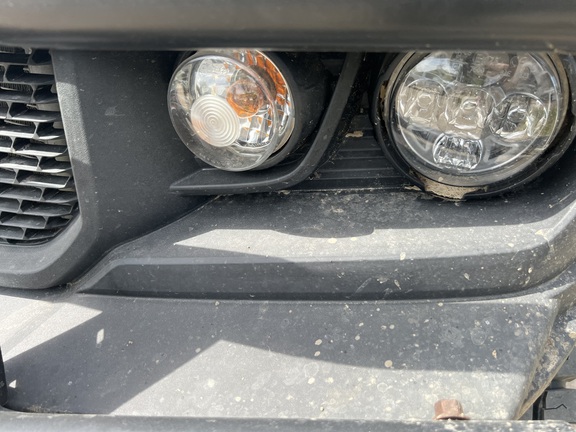 2019 John Deere XUV 835R ATV