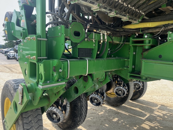 2015 John Deere 1775NT Planter