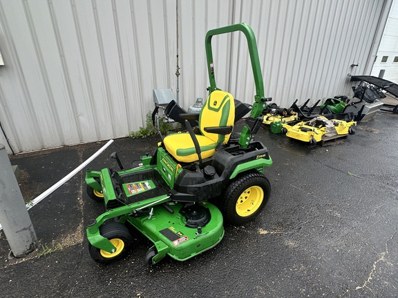 2025 John Deere Z530R Mower/Zero Turn