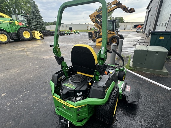 2025 John Deere Z530R Mower/Zero Turn