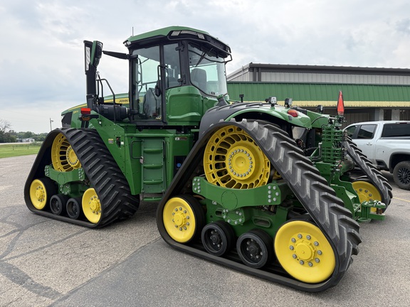 2025 John Deere 9RX 640 Tractor Rubber Track
